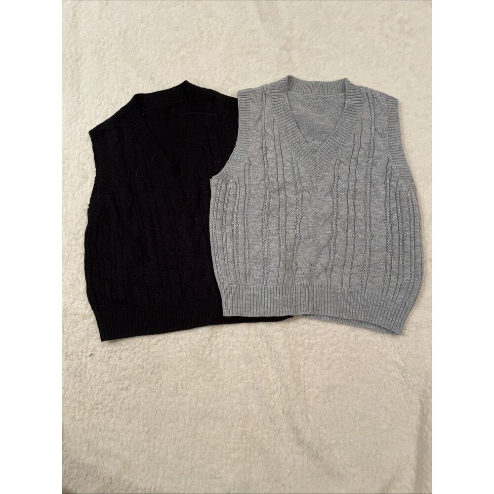 2-Women's Black / Gray Solid Cable-Knit V-Neck Sleeveless Sweater Vest , S